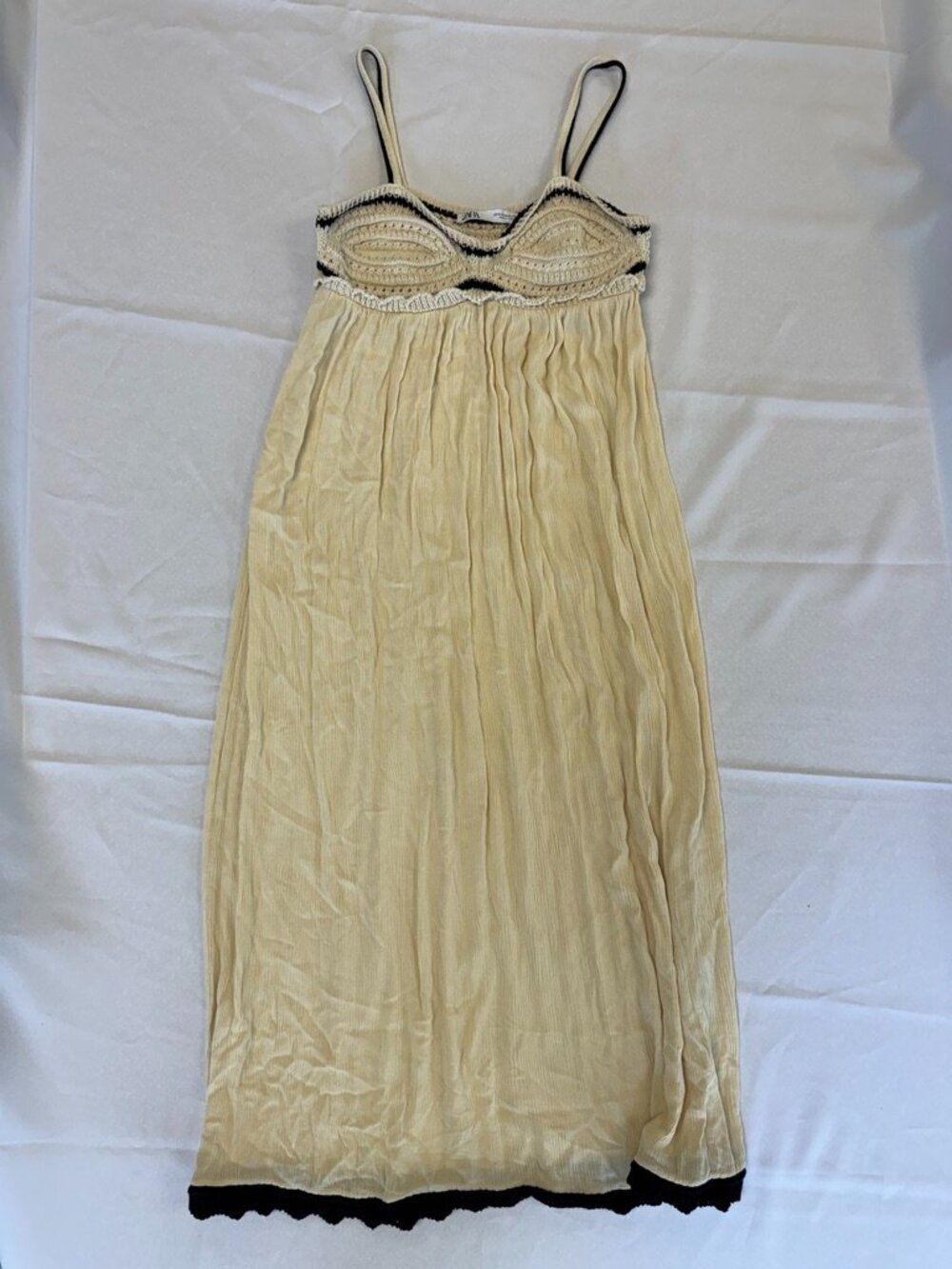 Zara Ecru Crochet Knit Maxi Dress Babydoll Silhouette Black Trim Size M Rare - Picture 2 of 11